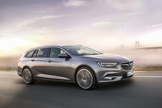 Opel Insignia Sports Tourer 1.5 Turbo ECOTEC Edition