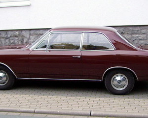 Opel Rekord 1.7 S