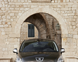 3008 Roland Garros 1.6 e-HDi 2-Tronic